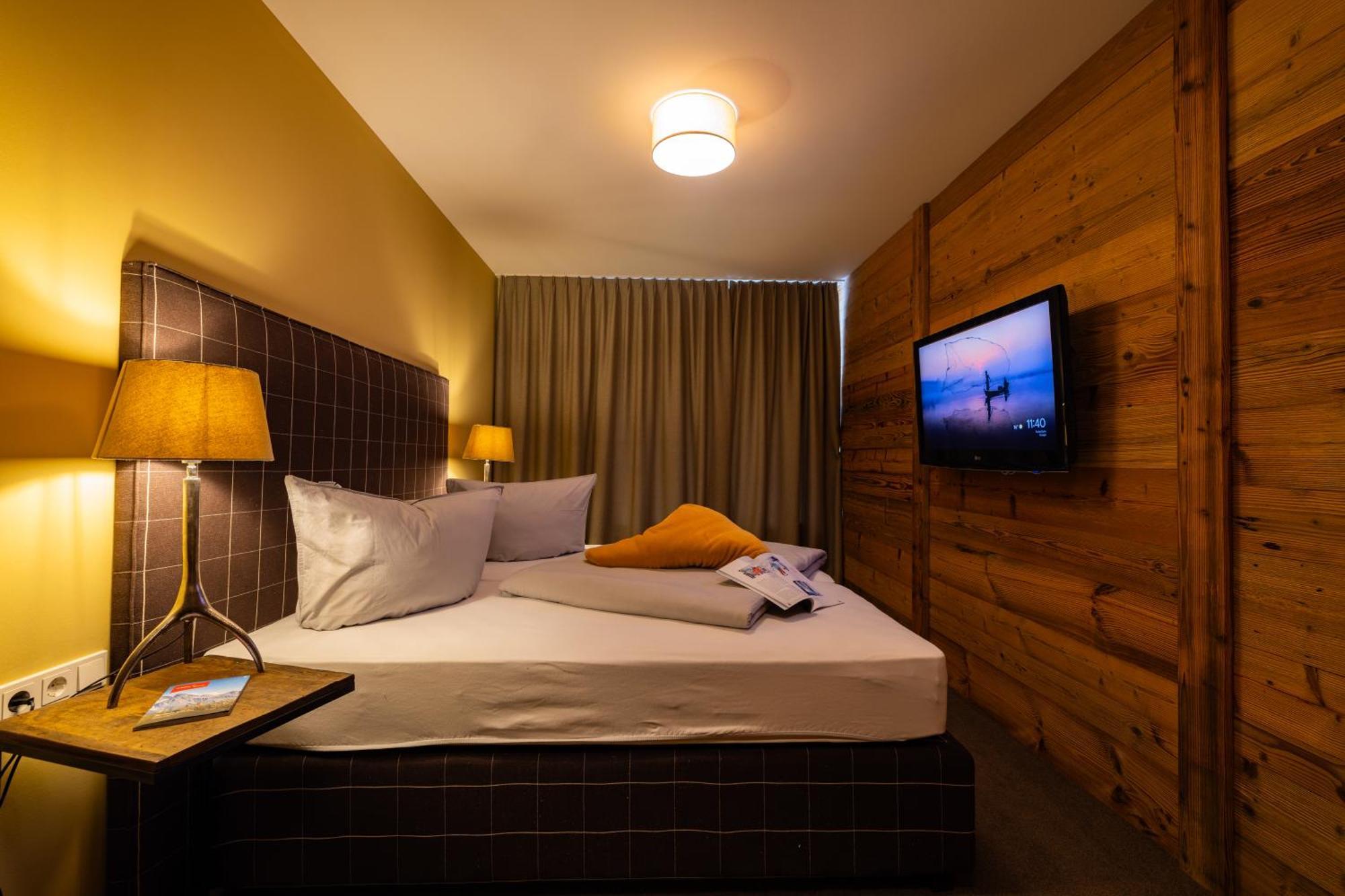 Haus Freunden Apartment Sankt Anton am Arlberg Ngoại thất bức ảnh
