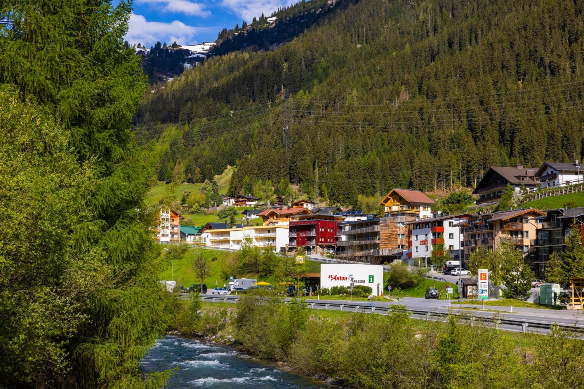 Haus Freunden Apartment Sankt Anton am Arlberg Ngoại thất bức ảnh